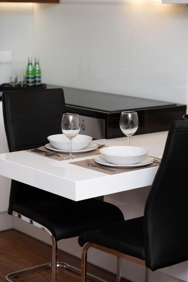 Royal City Center Mennica Residence By Noclegi Renters Warszawa Eksteriør billede