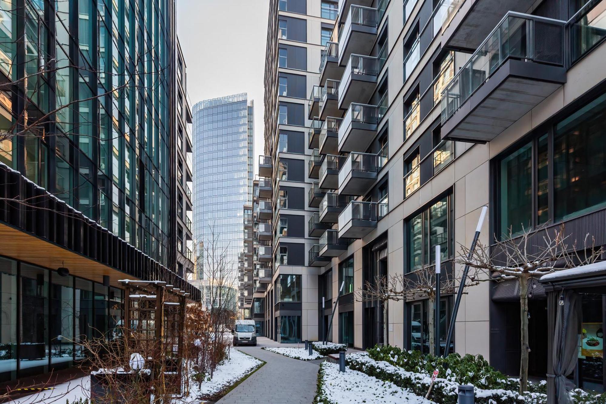Royal City Center Mennica Residence By Noclegi Renters Warszawa Eksteriør billede
