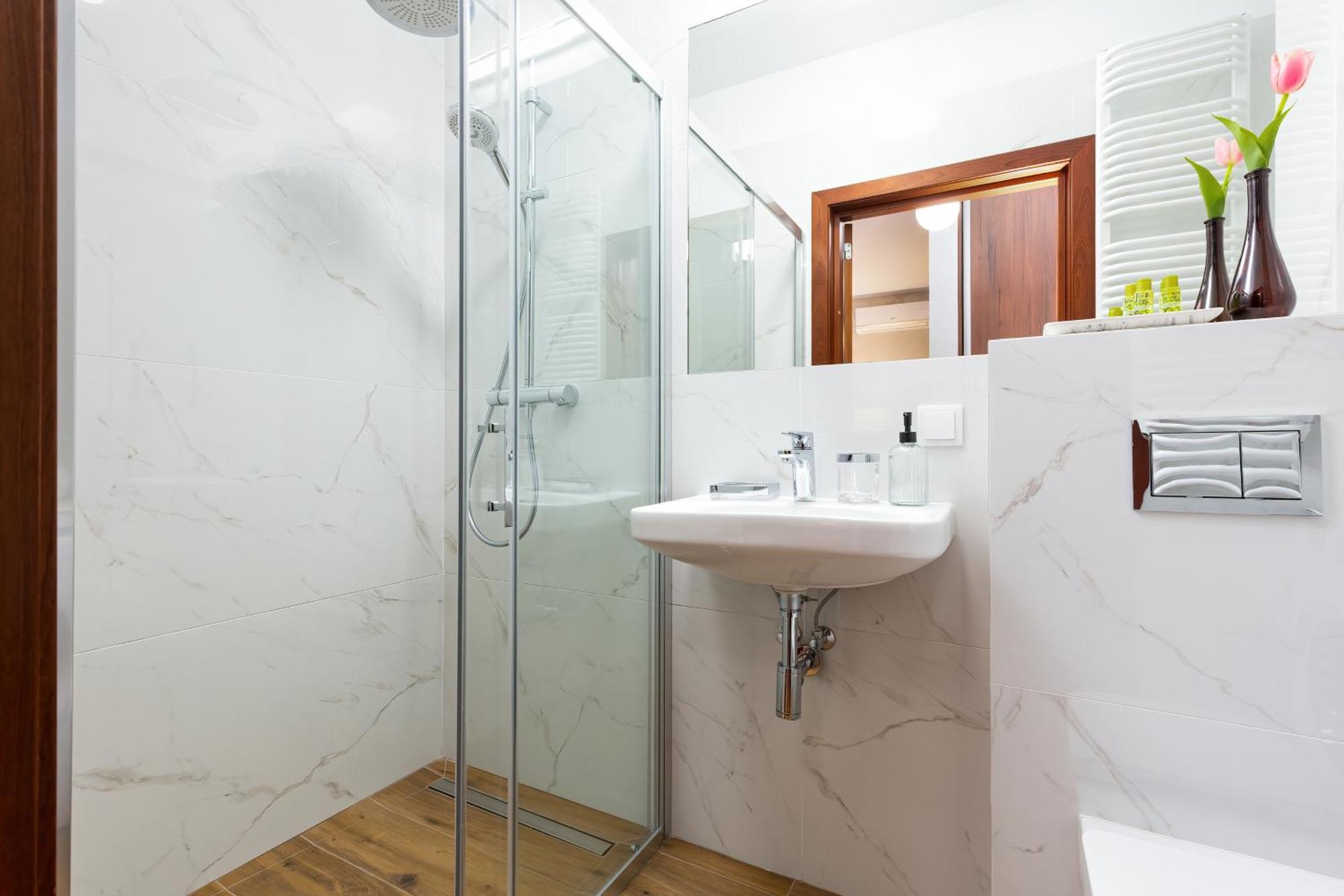 Royal City Center Mennica Residence By Noclegi Renters Warszawa Eksteriør billede